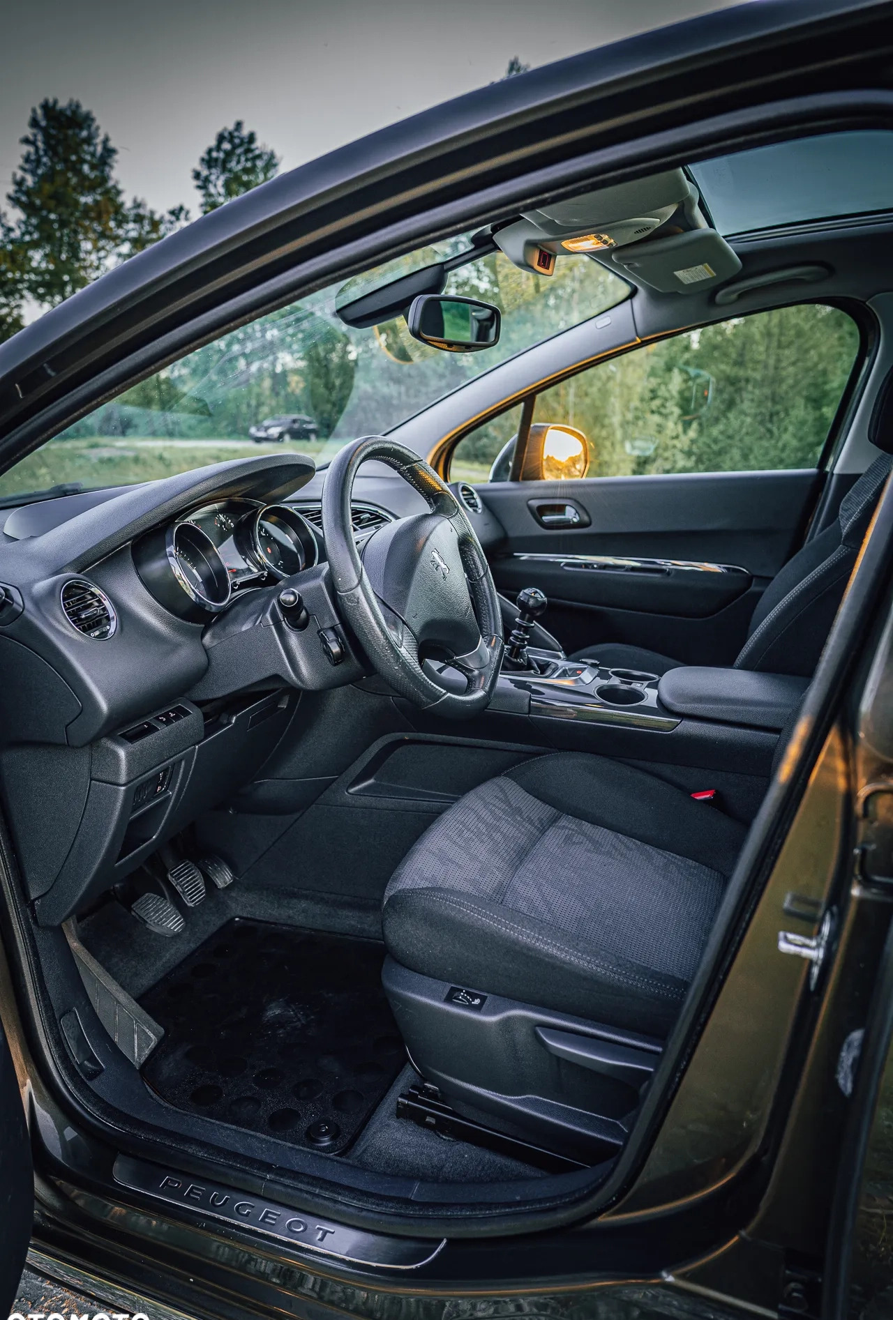 Peugeot 3008 cena 22900 przebieg: 235000, rok produkcji 2009 z Płock małe 326